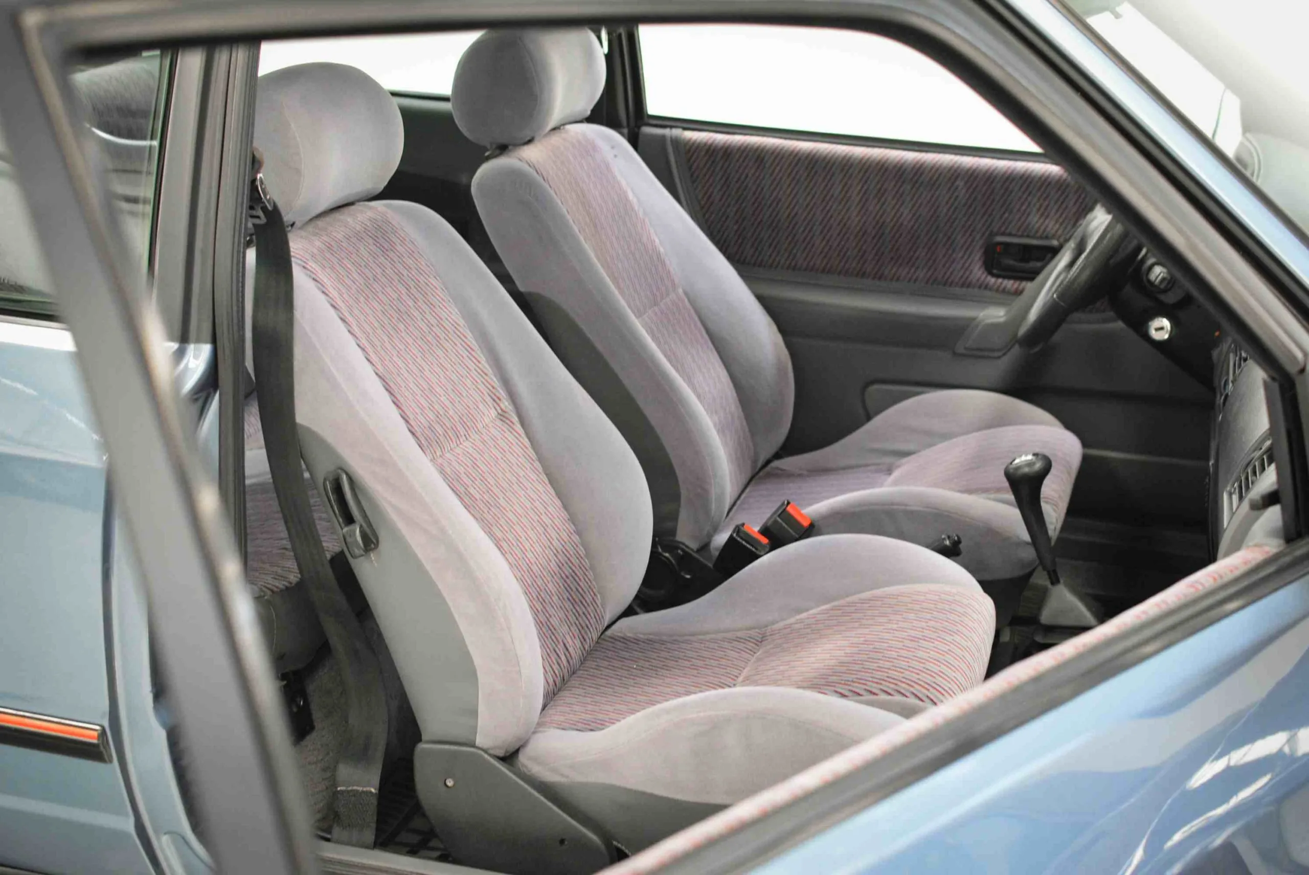 Detalhes externos do Ford Escort XR3 1.6 1989